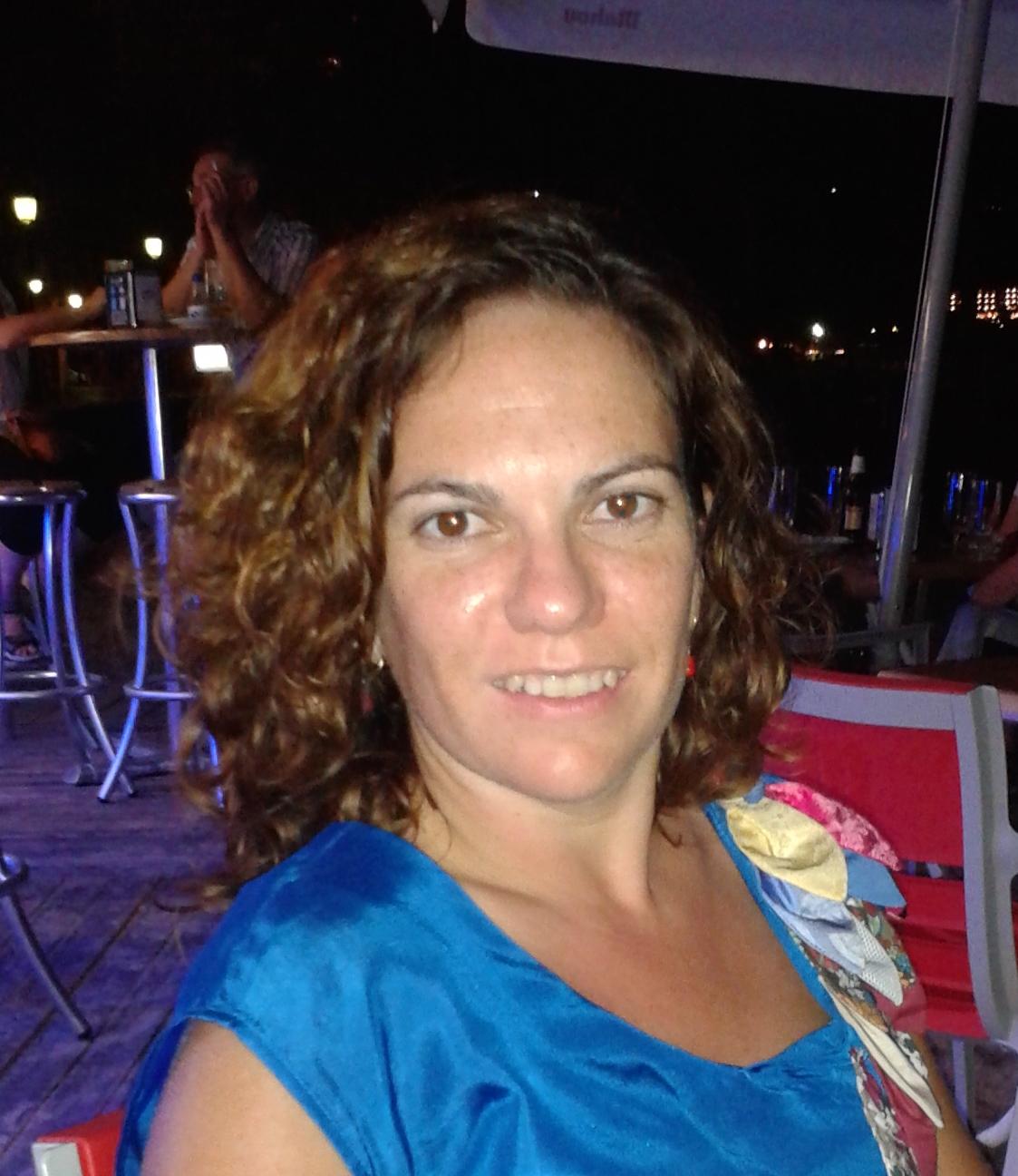 Eva Zurita Ruz