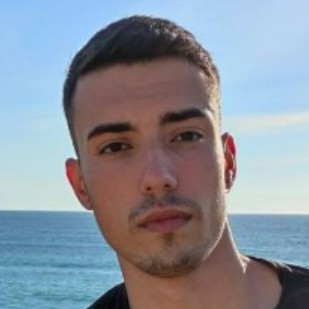 Álvaro González