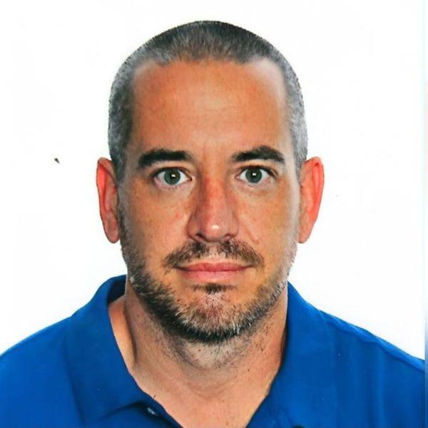 Salvador Cara Quero