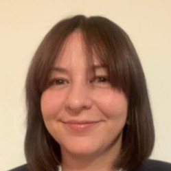 CARMEN MARTÍNEZ RIESGO-CARCABÓN