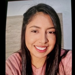 Zinthia Ccorimanya Navarro
