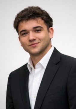 Julián Ludeña Martín