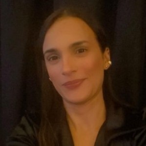 Rosana Andrea Marín Ballesteros