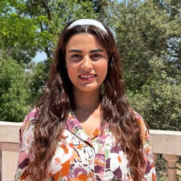 FARAH CHAARANA