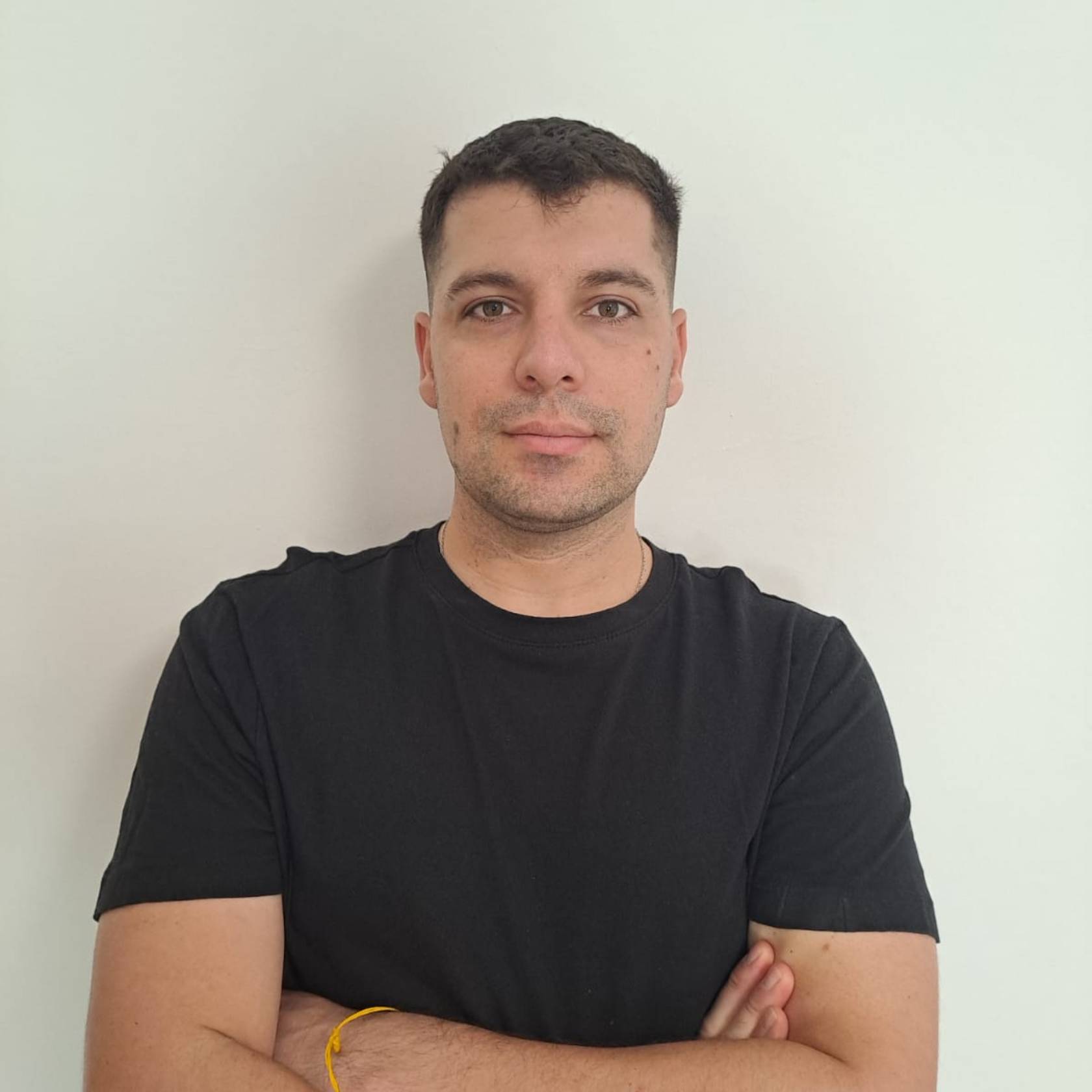 ALEJANDRO G.