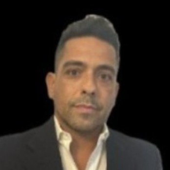 Iván Álvarez Silva
