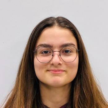 SARA DONGVANI NAVAS