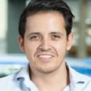 Carl César Naeve García