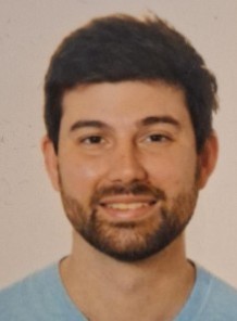 VÍCTOR MENA APARICIO