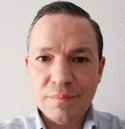 DANIEL LIMA LOBO