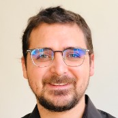 SEBASTIAN VIER