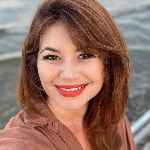 ERIKA POP ANITA
