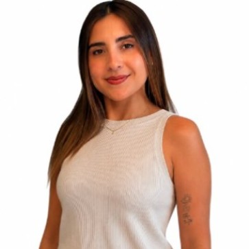LAURA MILENA VIVIESCAS A.
