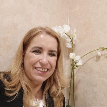Maria De Los Angeles Regaliza Ruiz