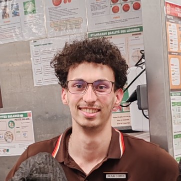 Evann Boube Vivos