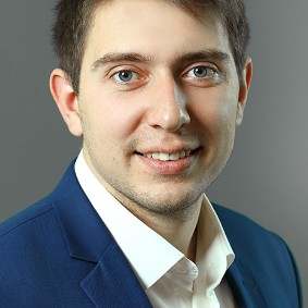 Artem Dovhopol